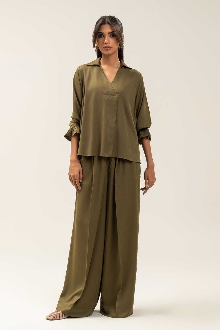 V NECK COLLAR CO-ORD SET