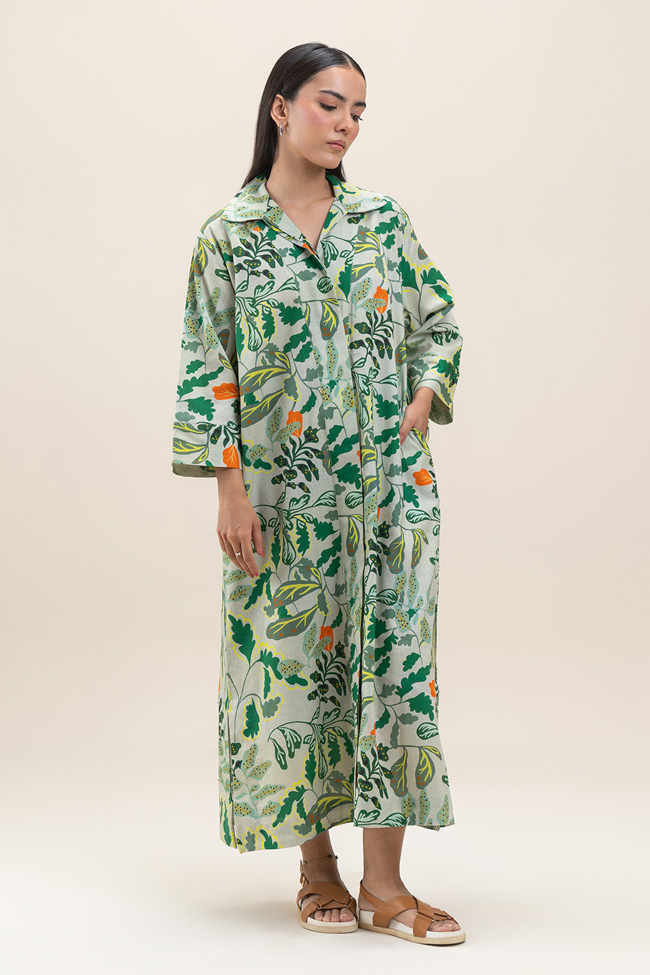 PRINTED COLLAR DRESS
