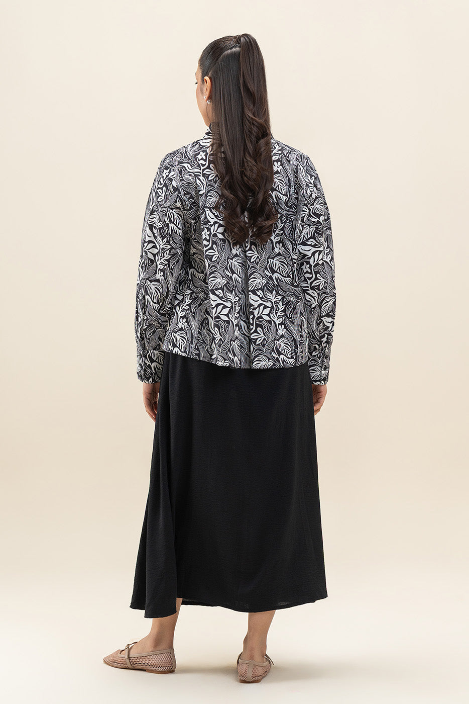 COLLAR PRINTED BLOUSE