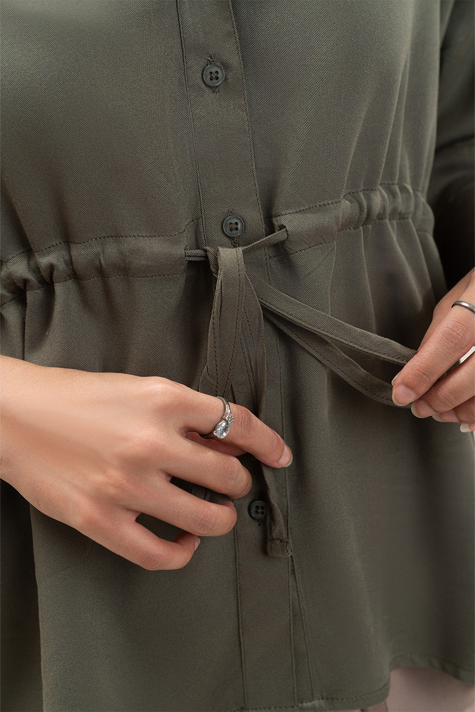 BUTTON-THROUGH ADJUSTABLE WAIST TOP