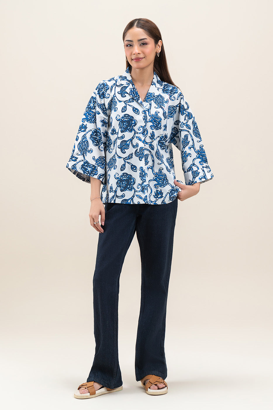 FLORAL NOTCH COLLAR BLOUSE