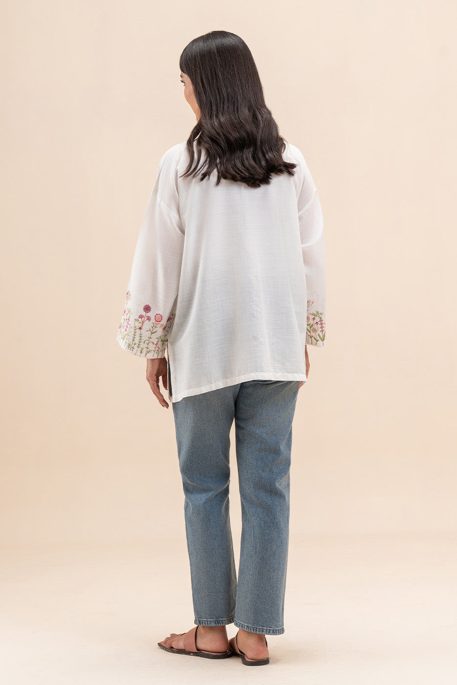 EMBROIDERED LAWN TOP (PRET)
