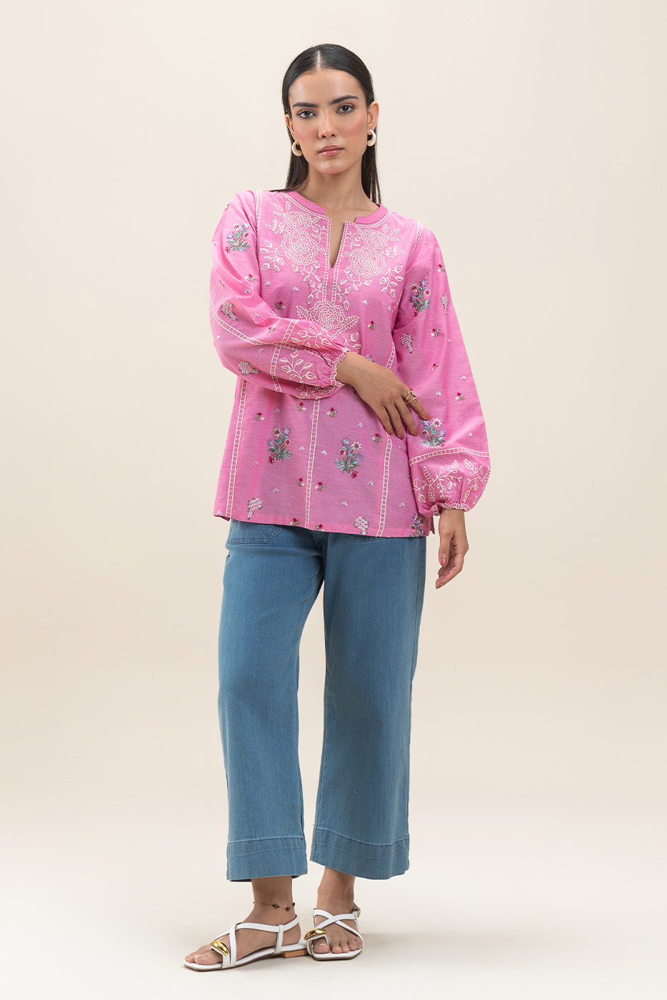 EMBROIDERED CHAMBRAY TOP (PRET)