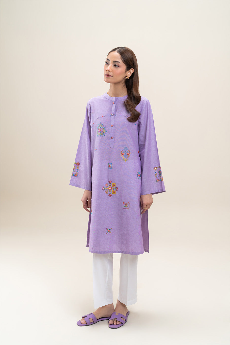 EMBROIDERED CHAMBRAY SHIRT (PRET)