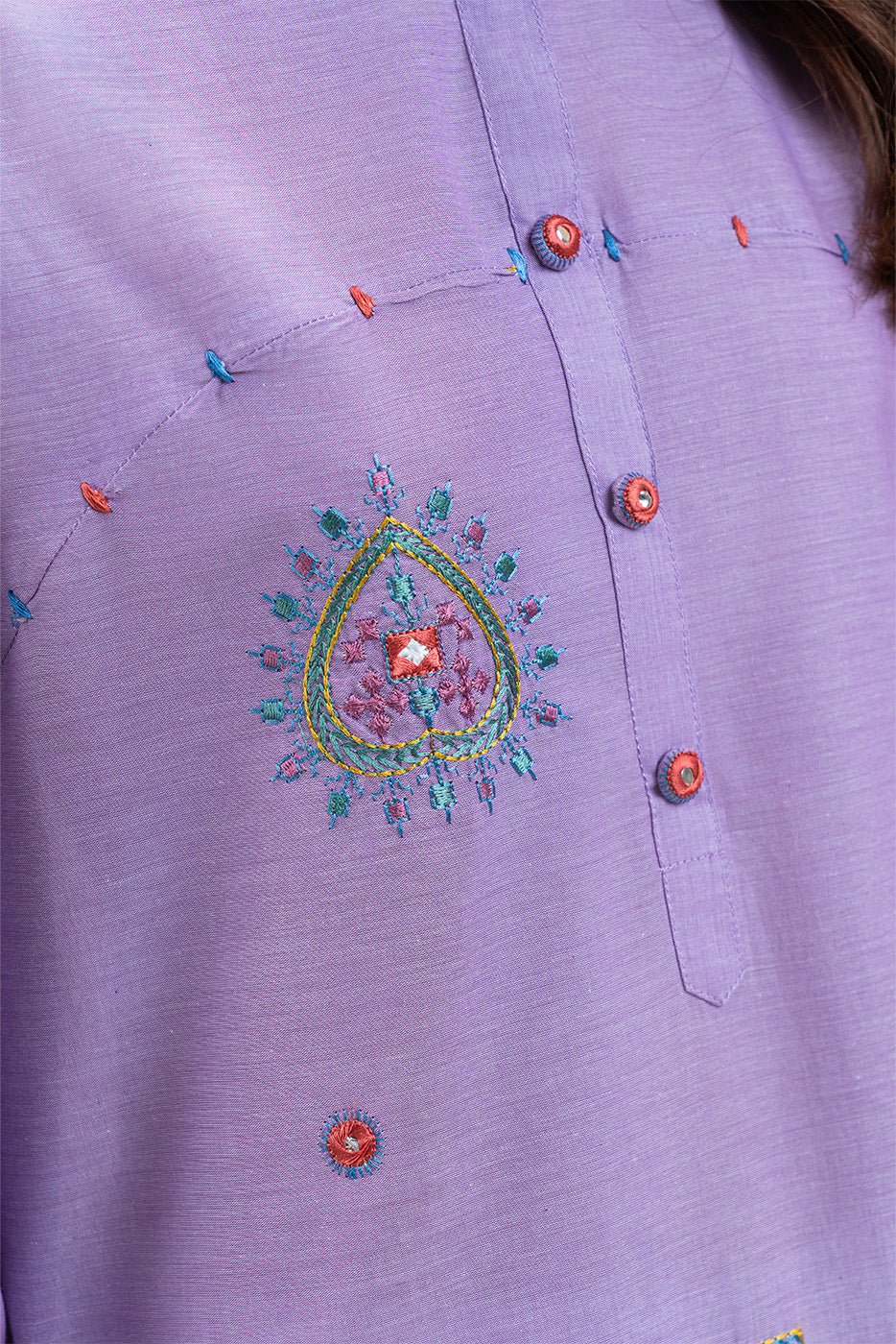 EMBROIDERED CHAMBRAY SHIRT (PRET)
