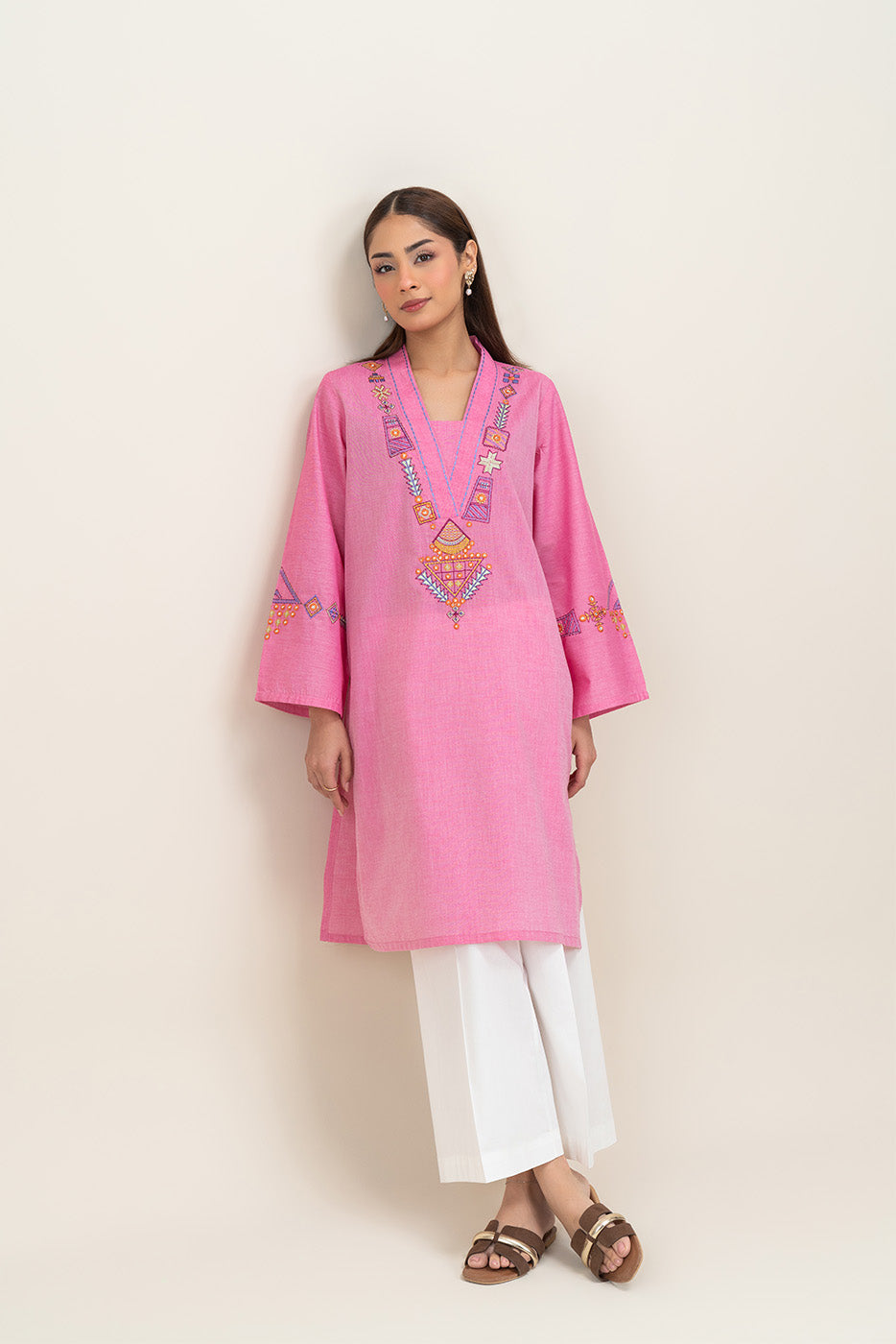 EMBROIDERED CHAMBRAY SHIRT (PRET)