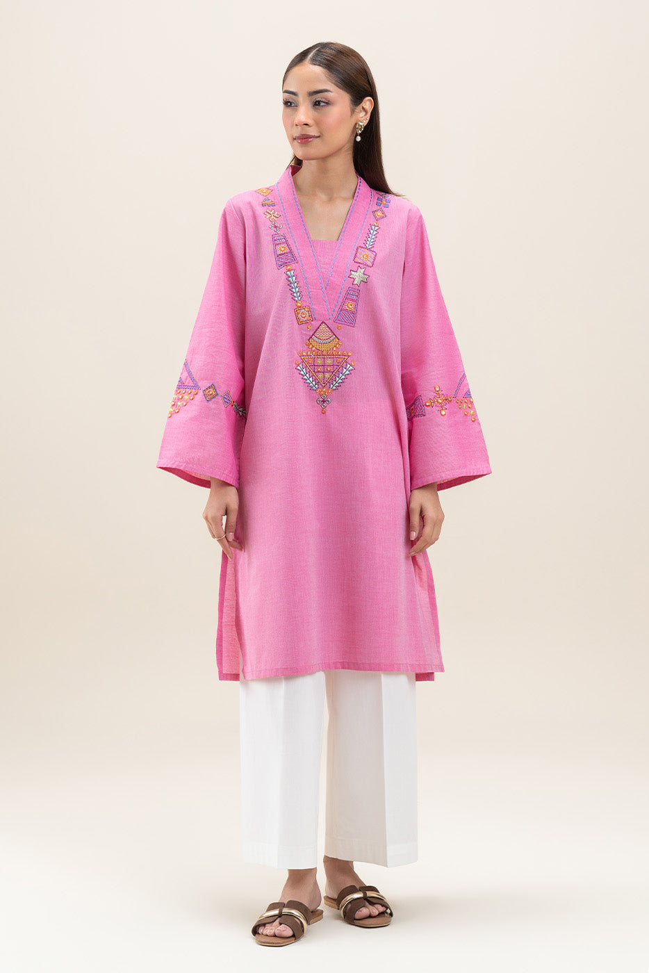 EMBROIDERED CHAMBRAY SHIRT (PRET)