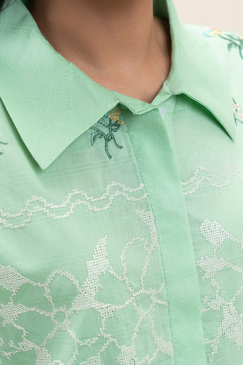EMBROIDERED JACQUARD TOP (PRET)