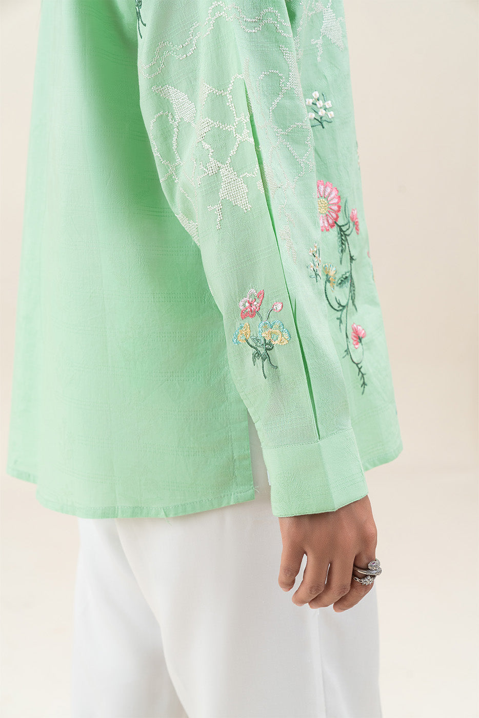 EMBROIDERED JACQUARD TOP (PRET)