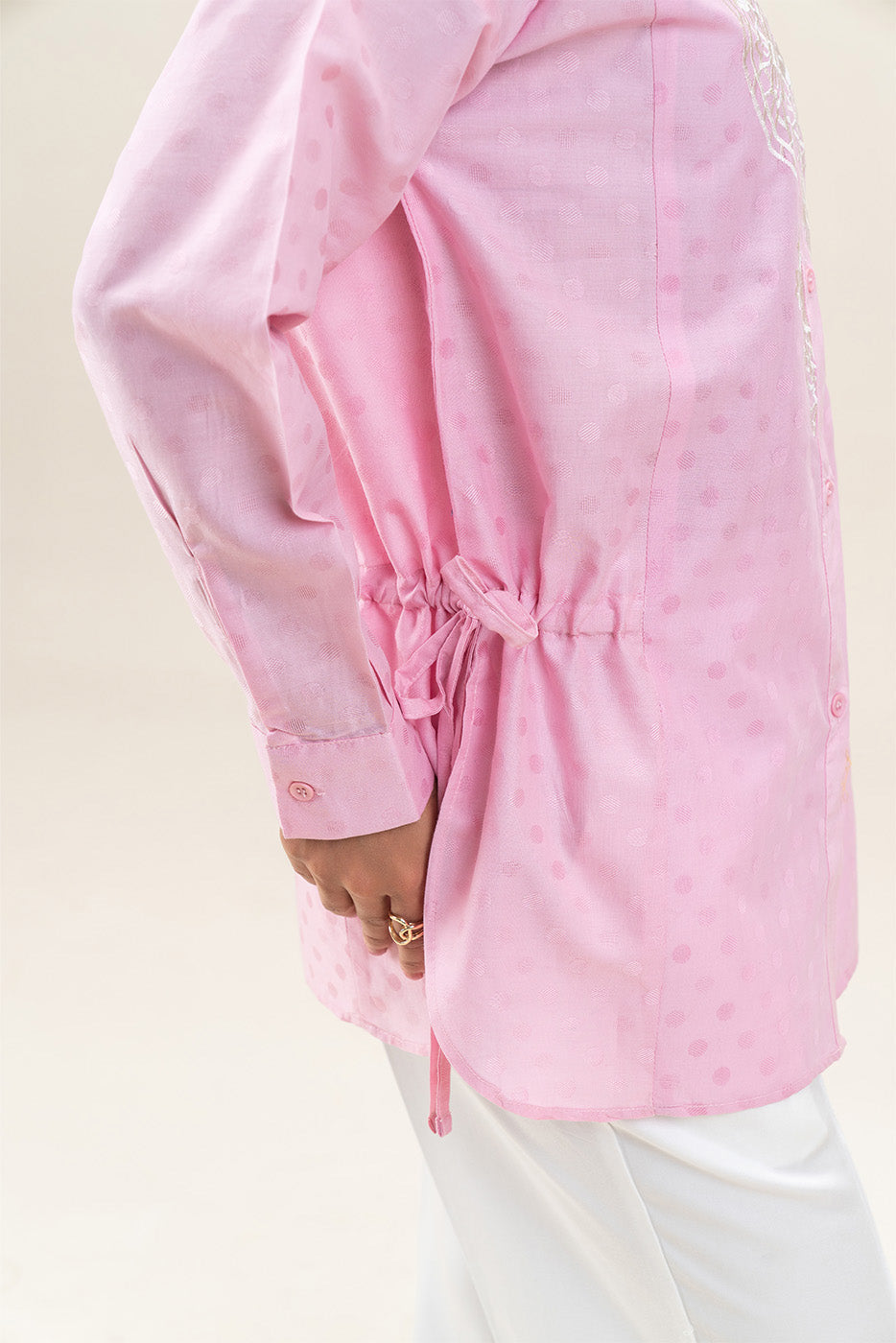 EMBROIDERED JACQUARD TOP (PRET)