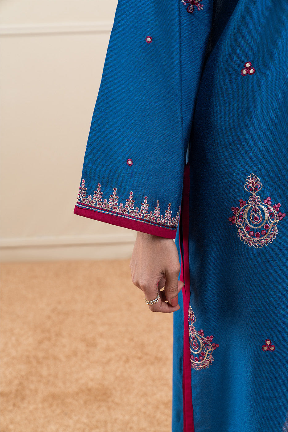 2 PIECE EMBROIDERED TWO TONE SUIT (PRET)