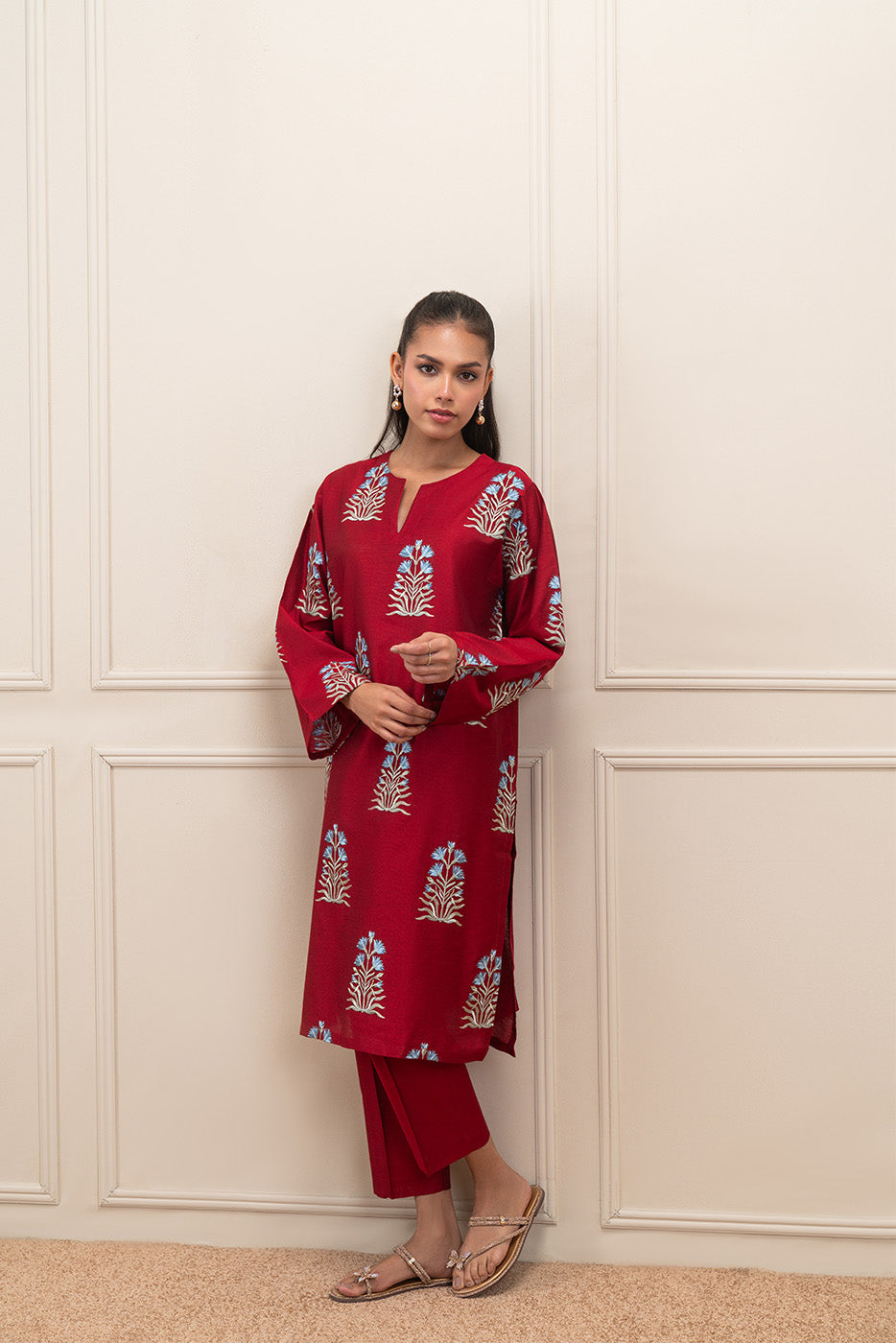 2 PIECE EMBROIDERED TWO TONE SUIT (PRET)