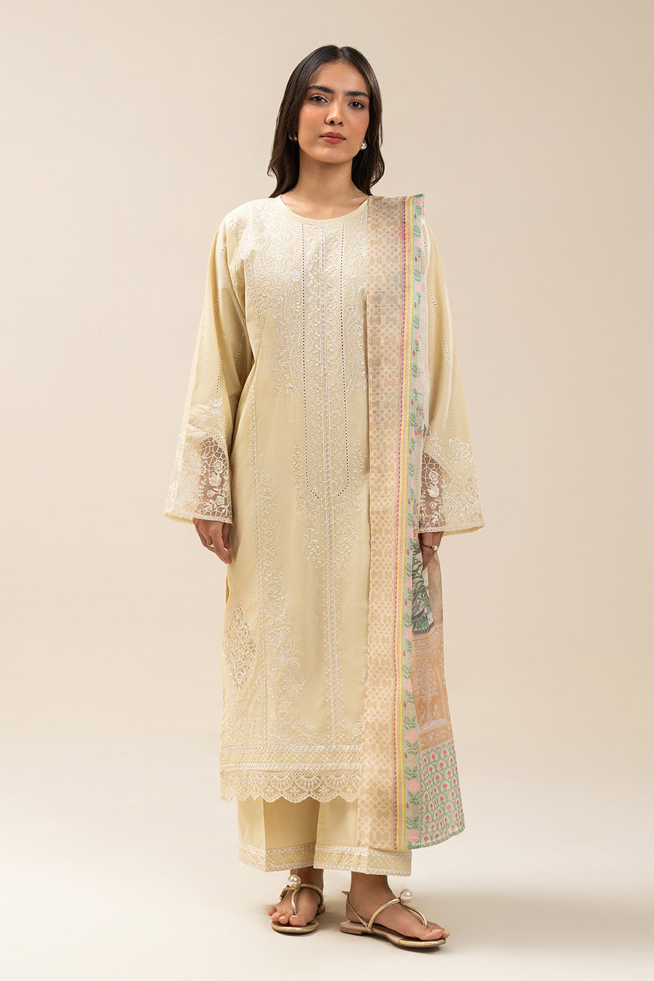 3 PIECE EMBROIDERED LAWN SUIT (PRET)