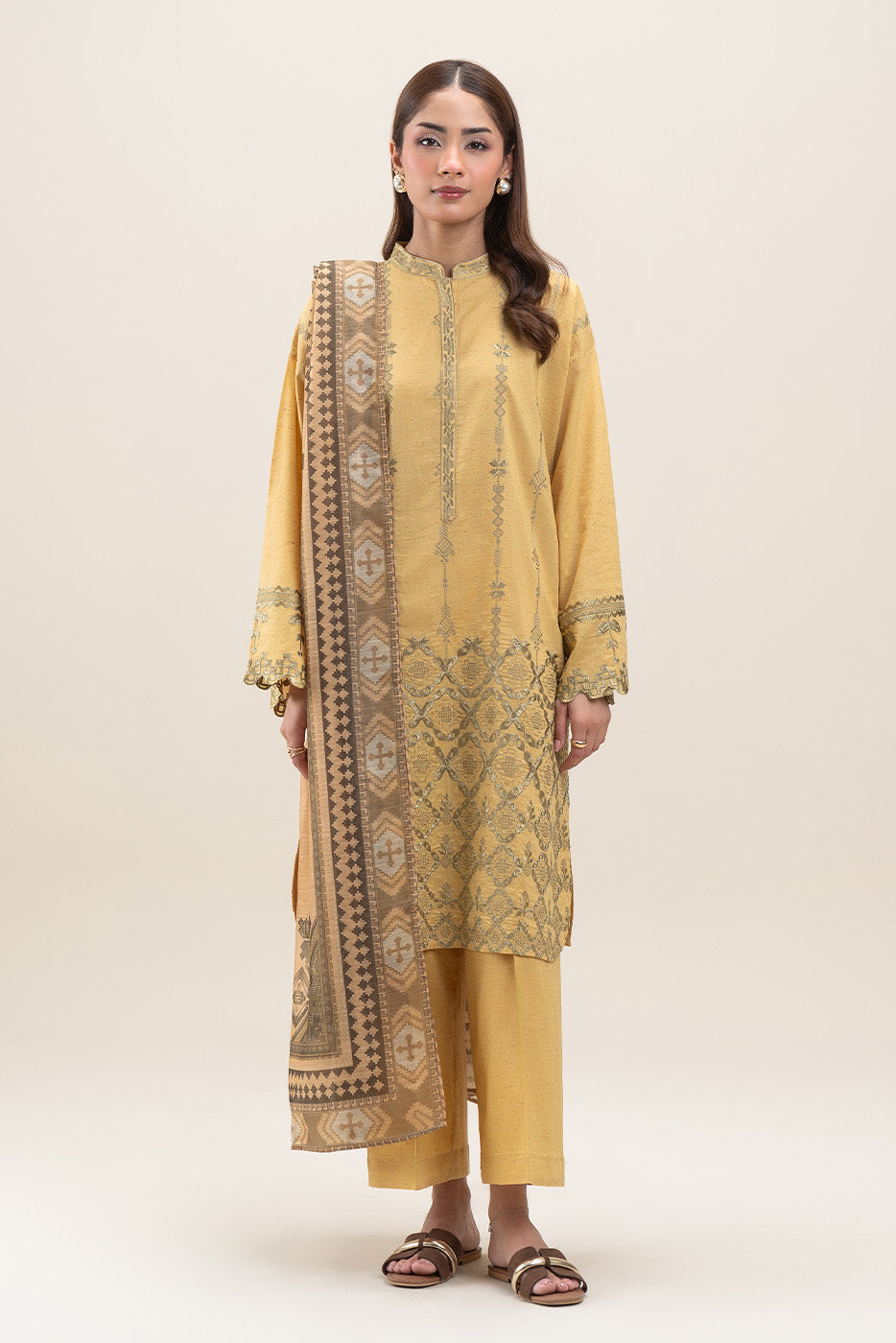 3 PIECE EMBROIDERED MULTI NEPS SUIT (PRET)