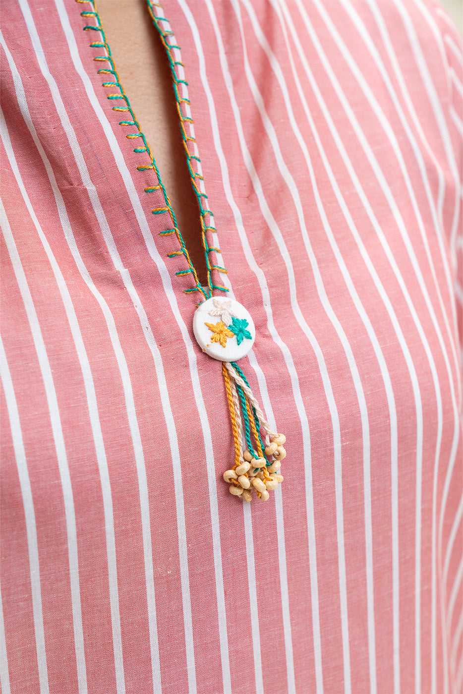 EMBROIDERED CHAMBRAY SHIRT (PRET)