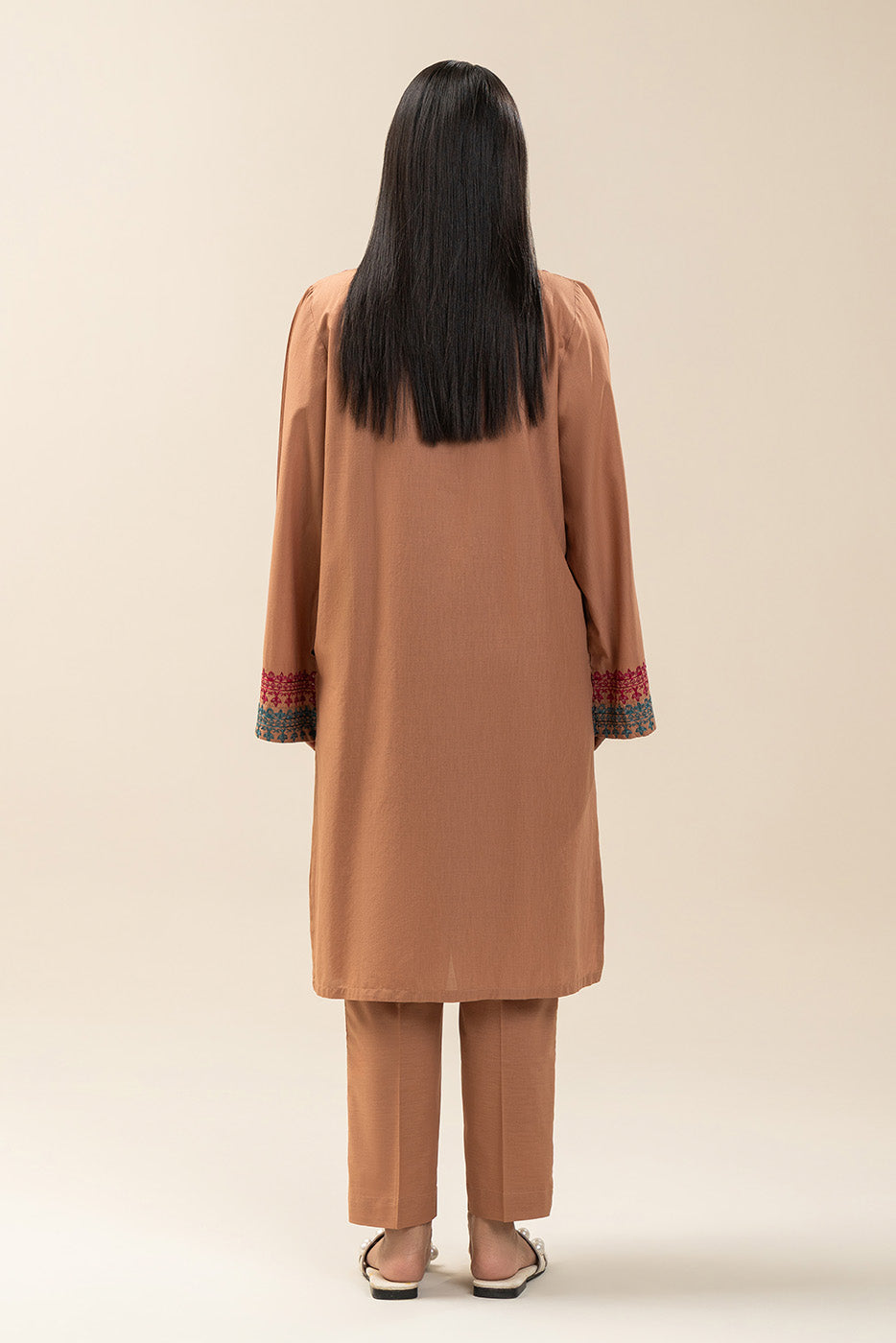 2 PIECE EMBROIDERED LAWN SUIT (PRET)