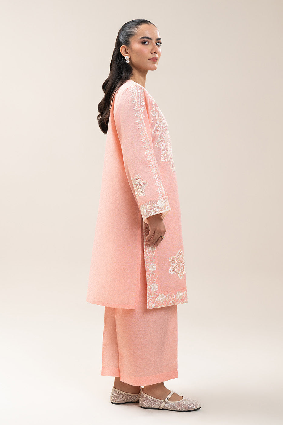 2 PIECE EMBROIDERED SPACE DYED SUIT (PRET)