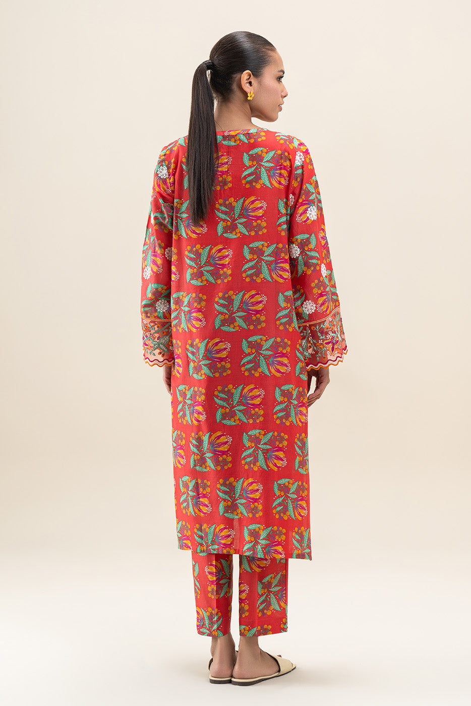 2 PIECE EMBROIDERED LAWN SUIT (PRET)