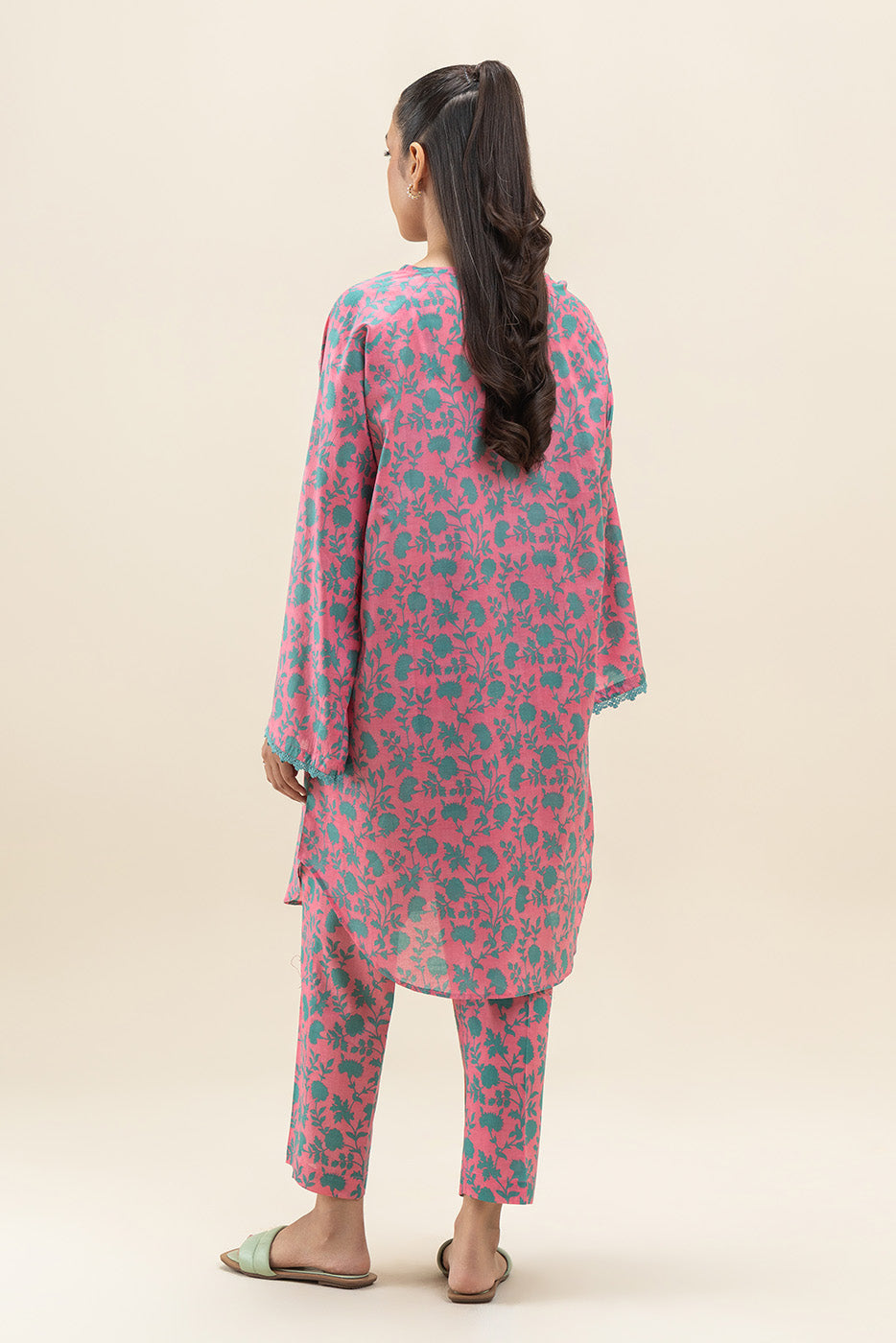 2 PIECE PRINTED LAWN SUIT (PRET)