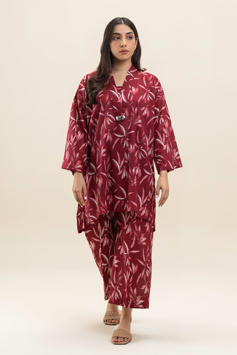 2 PIECE PRINTED LAWN SUIT (PRET)