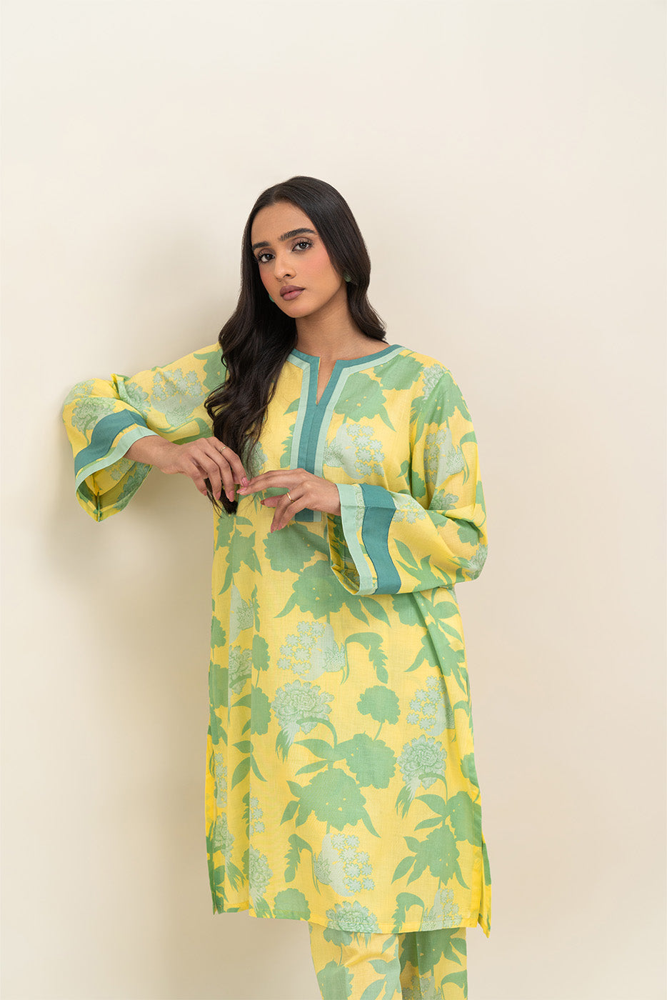 2 PIECE PRINTED LAWN SUIT (PRET)