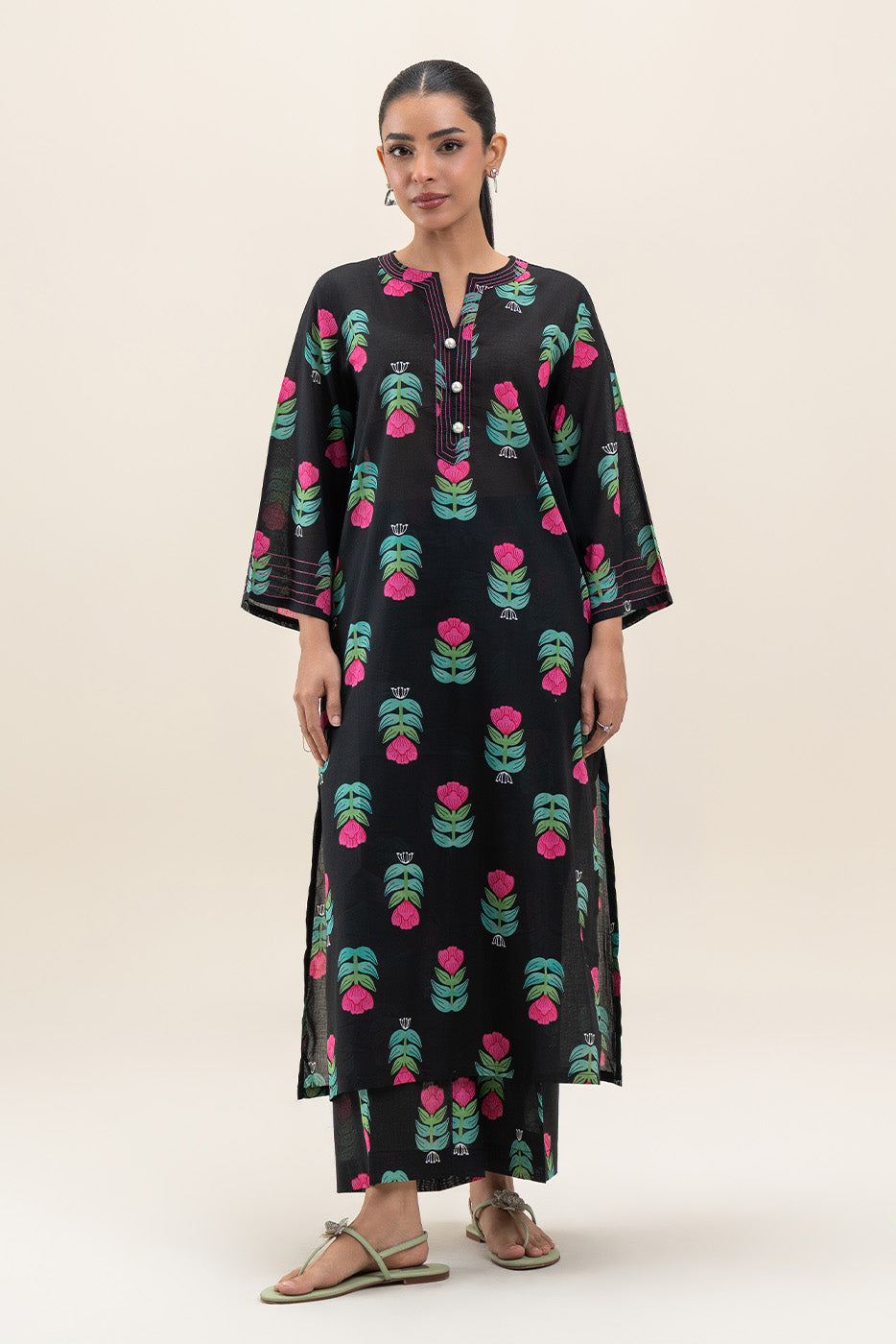 2 PIECE PRINTED LAWN SUIT (PRET)