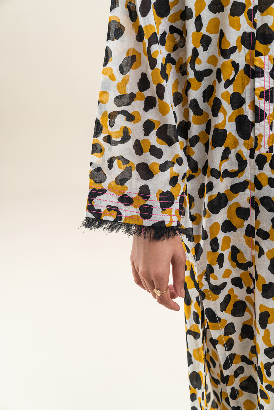 2 PIECE PRINTED LAWN SUIT (PRET)