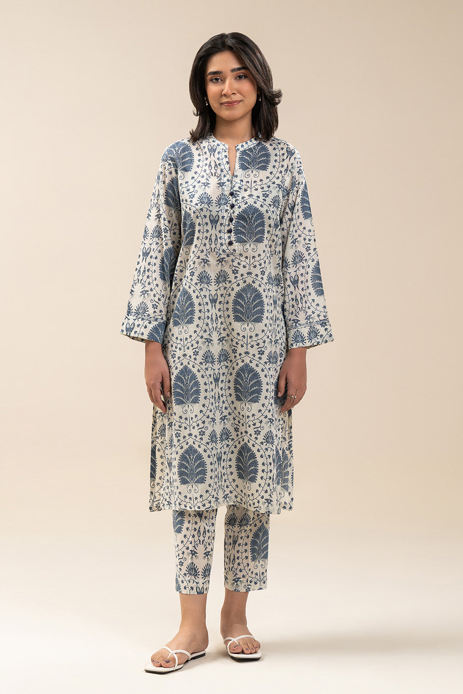 2 PIECE PRINTED LAWN SUIT (PRET)