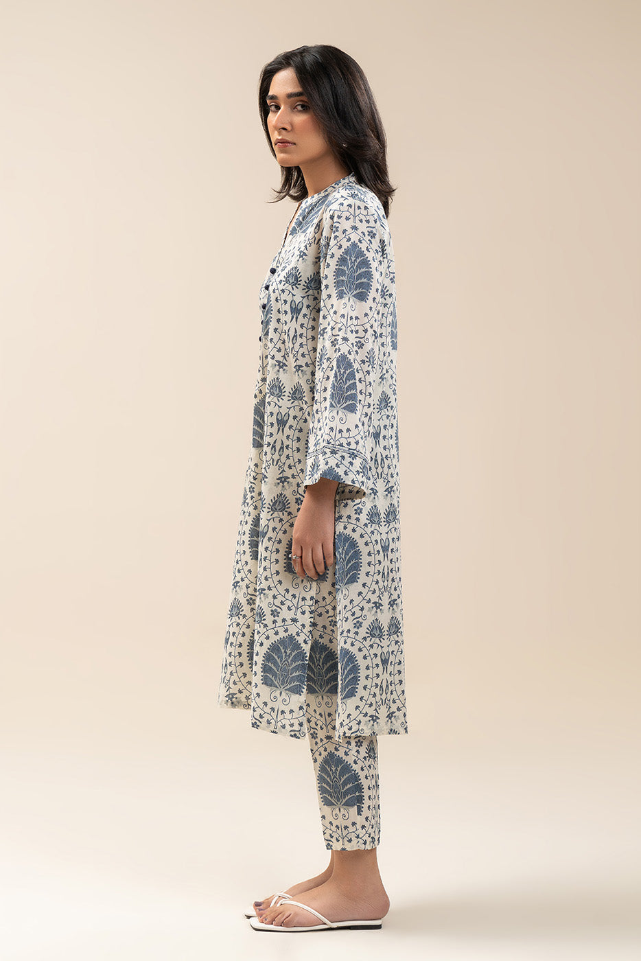 2 PIECE PRINTED LAWN SUIT (PRET)