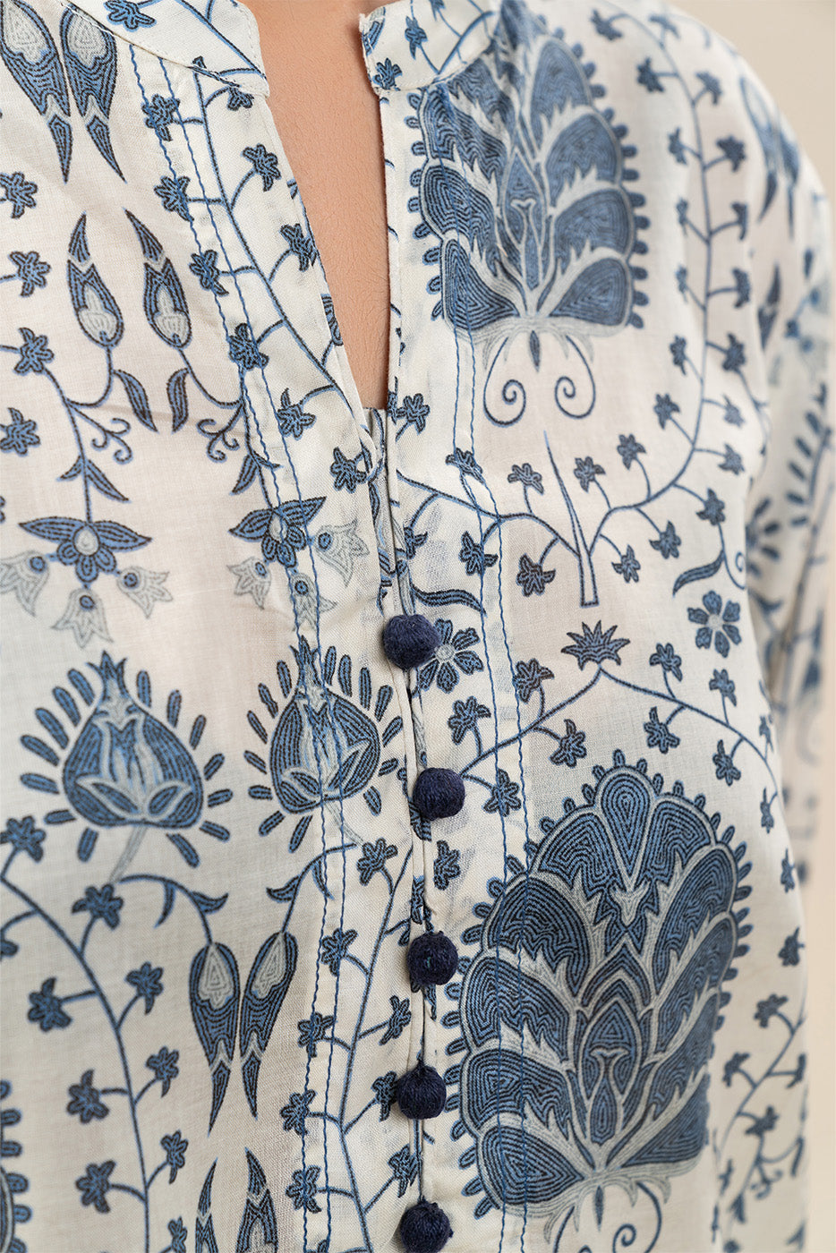 2 PIECE PRINTED LAWN SUIT (PRET)