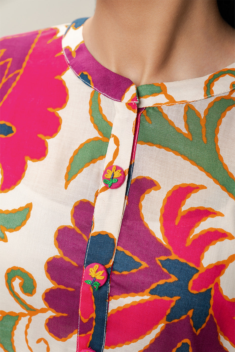 2 PIECE PRINTED LAWN SUIT (PRET)