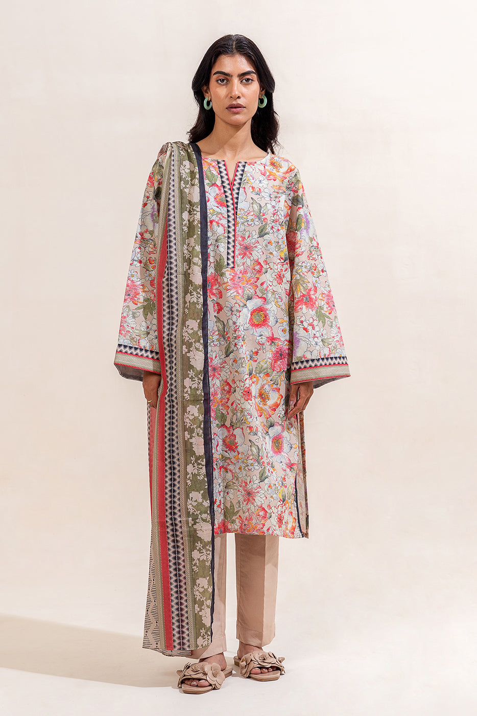 3 PIECE PRINTED LAWN SUIT-ORCHID GALORE (UNSTITCHED)