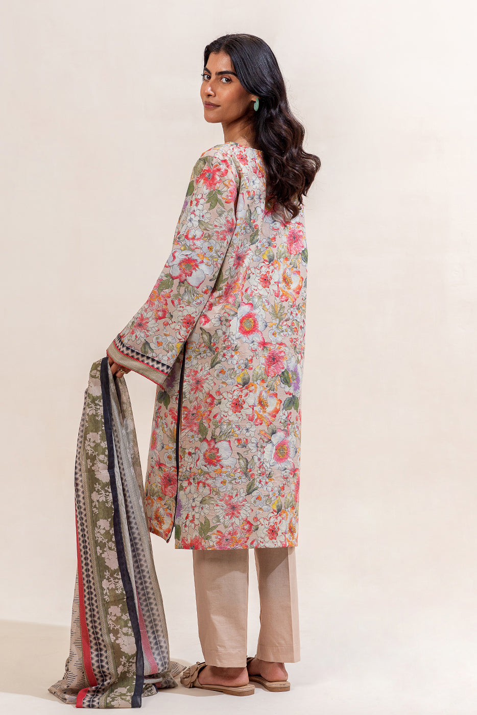 3 PIECE PRINTED LAWN SUIT-ORCHID GALORE (UNSTITCHED)