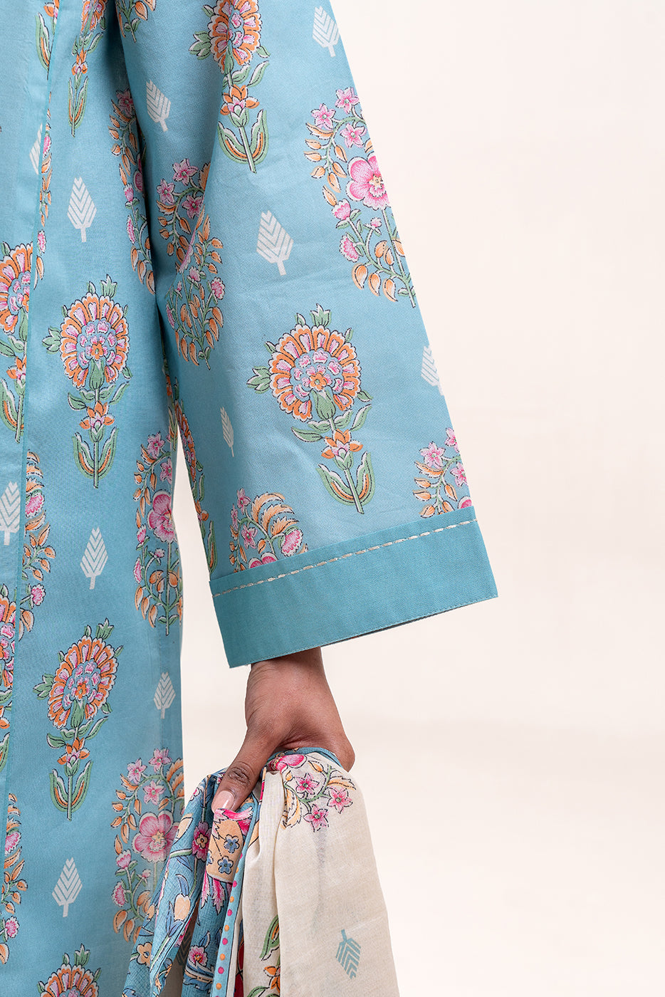 3 PIECE PRINTED LAWN SUIT-CADET NOIR (UNSTITCHED)