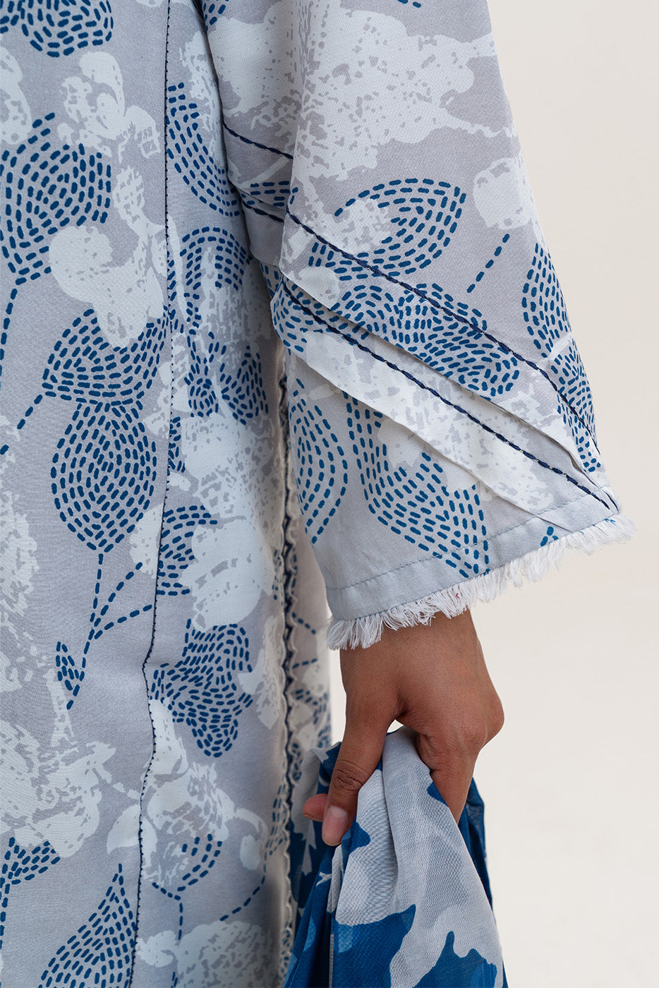 3 PIECE PRINTED BLENDED LAWN SUIT-PEARL BLUE (UNSTITCHED)