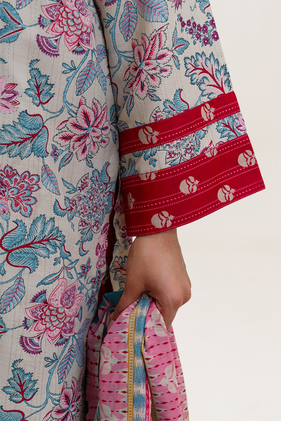 3 PIECE PRINTED BLENDED LAWN SUIT-DEEP CLARET (UNSTITCHED)