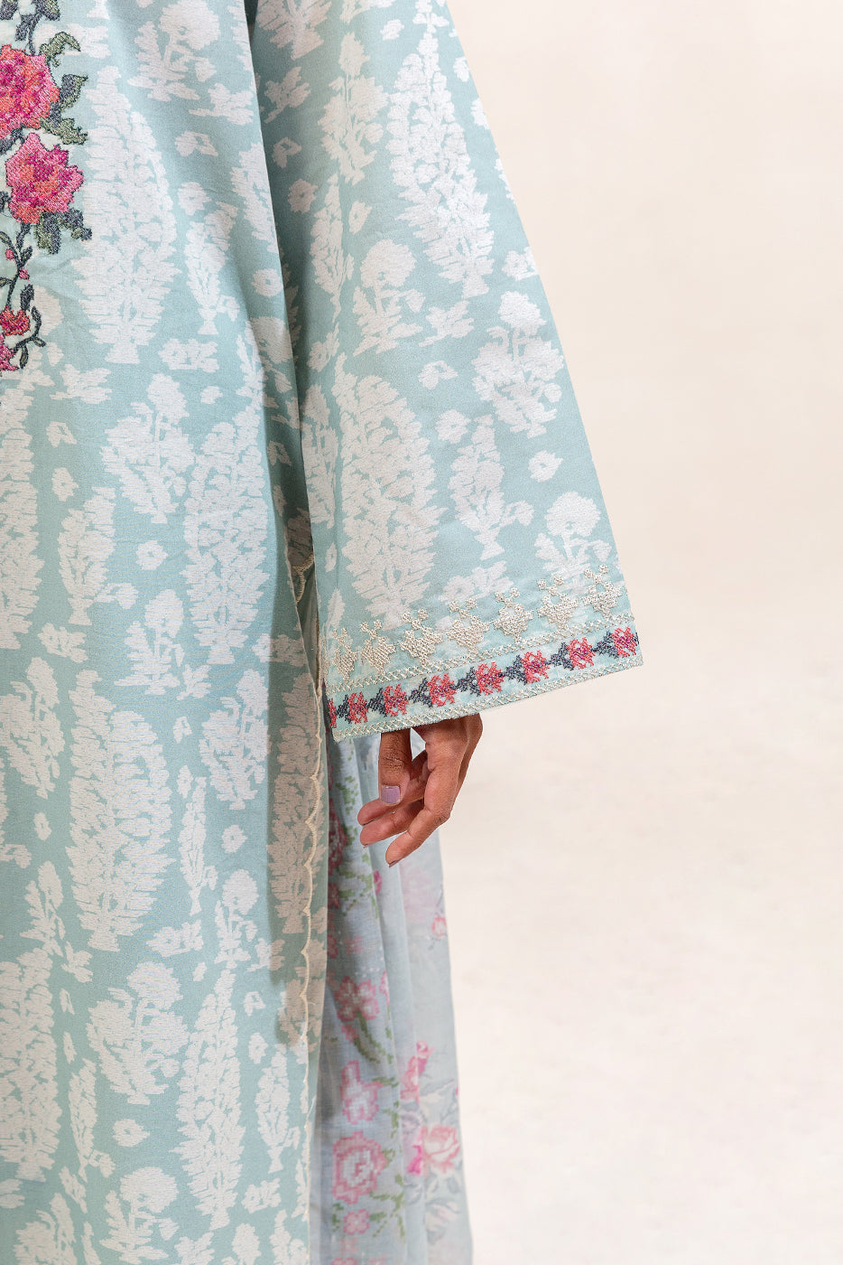 3 PIECE EMBROIDERED LAWN SUIT-PASTEL PAISLEY (UNSTITCHED)