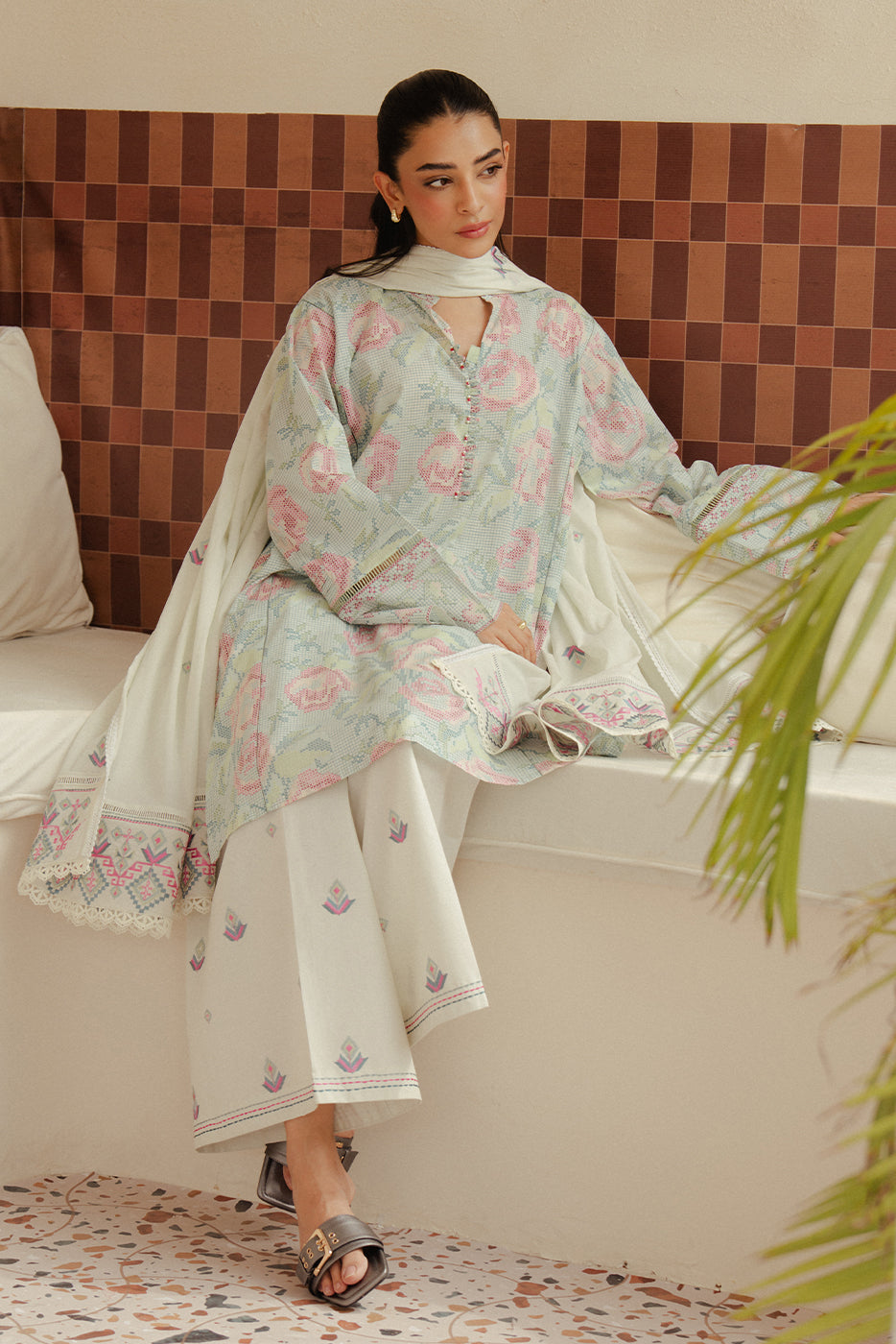 3 PIECE EMBROIDERED LAWN SUIT-PASTEL BLUSH (UNSTITCHED)