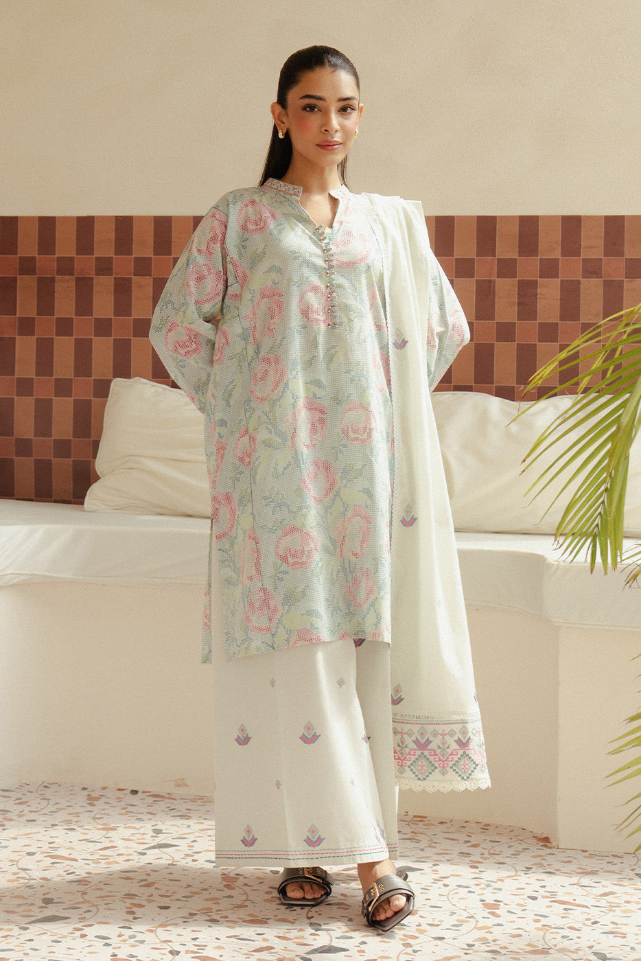 3 PIECE EMBROIDERED LAWN SUIT-PASTEL BLUSH (UNSTITCHED)