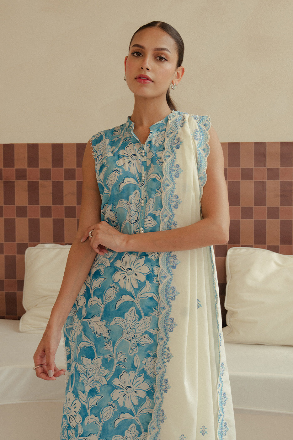 3 PIECE EMBROIDERED LAWN SUIT-CERULEAN HAZE (UNSTITCHED)