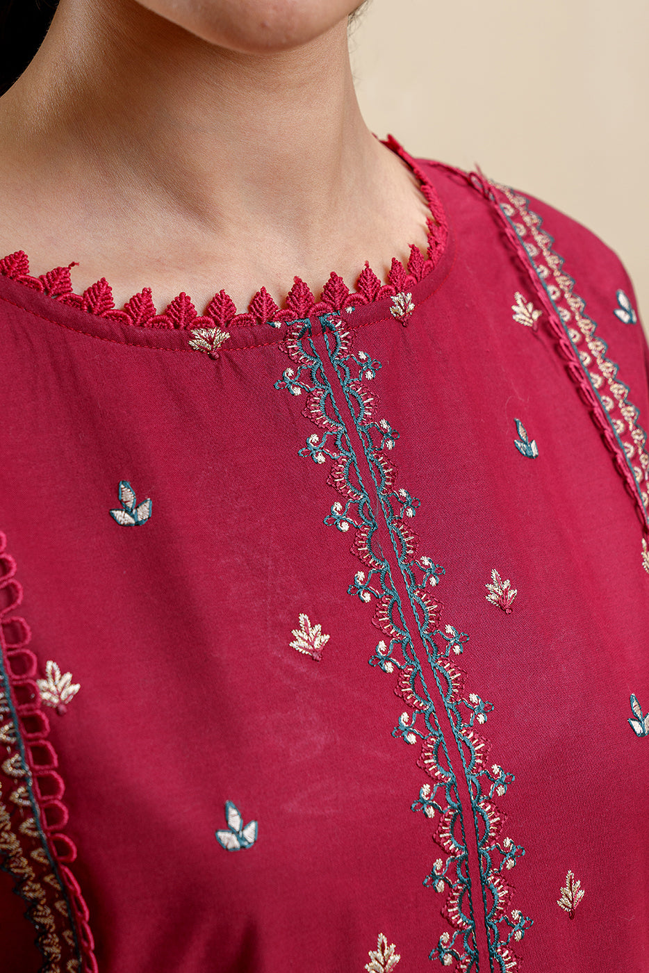 3 PIECE EMBROIDERED LAWN SUIT-CRIMSON QUARTZ (UNSTITCHED)