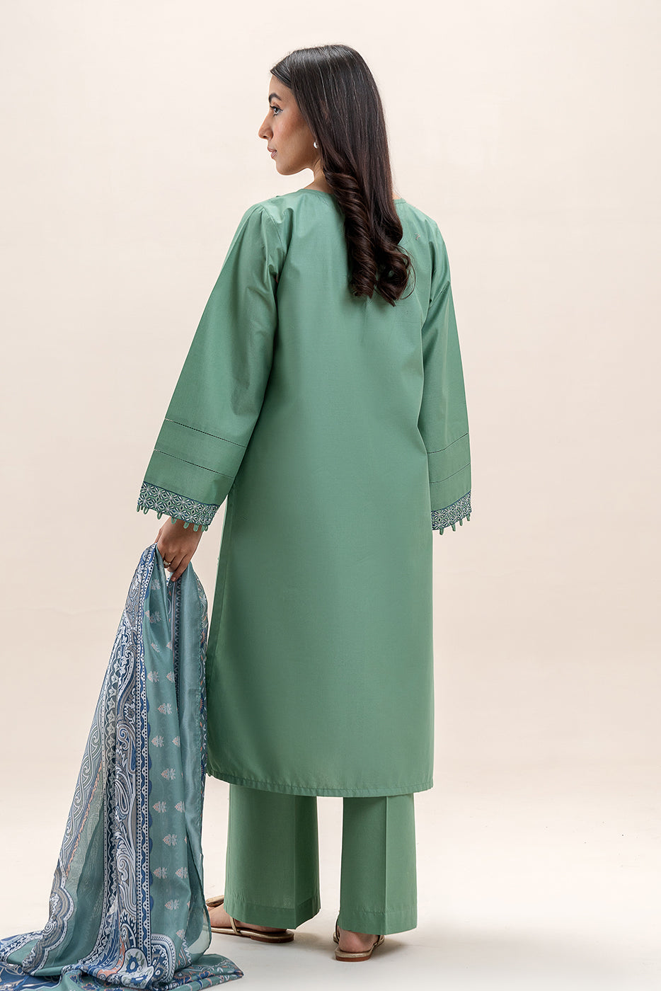 3 PIECE EMBROIDERED LAWN SUIT-SAGE BLOOM (UNSTITCHED)