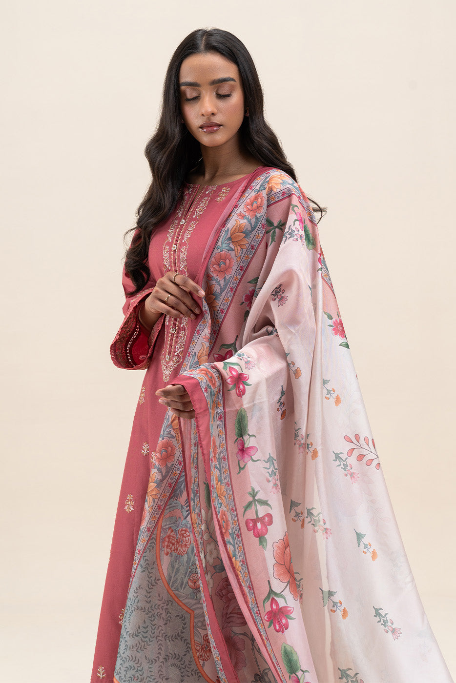 3 PIECE EMBROIDERED LAWN SUIT-FLORET ROUGE (UNSTITCHED)