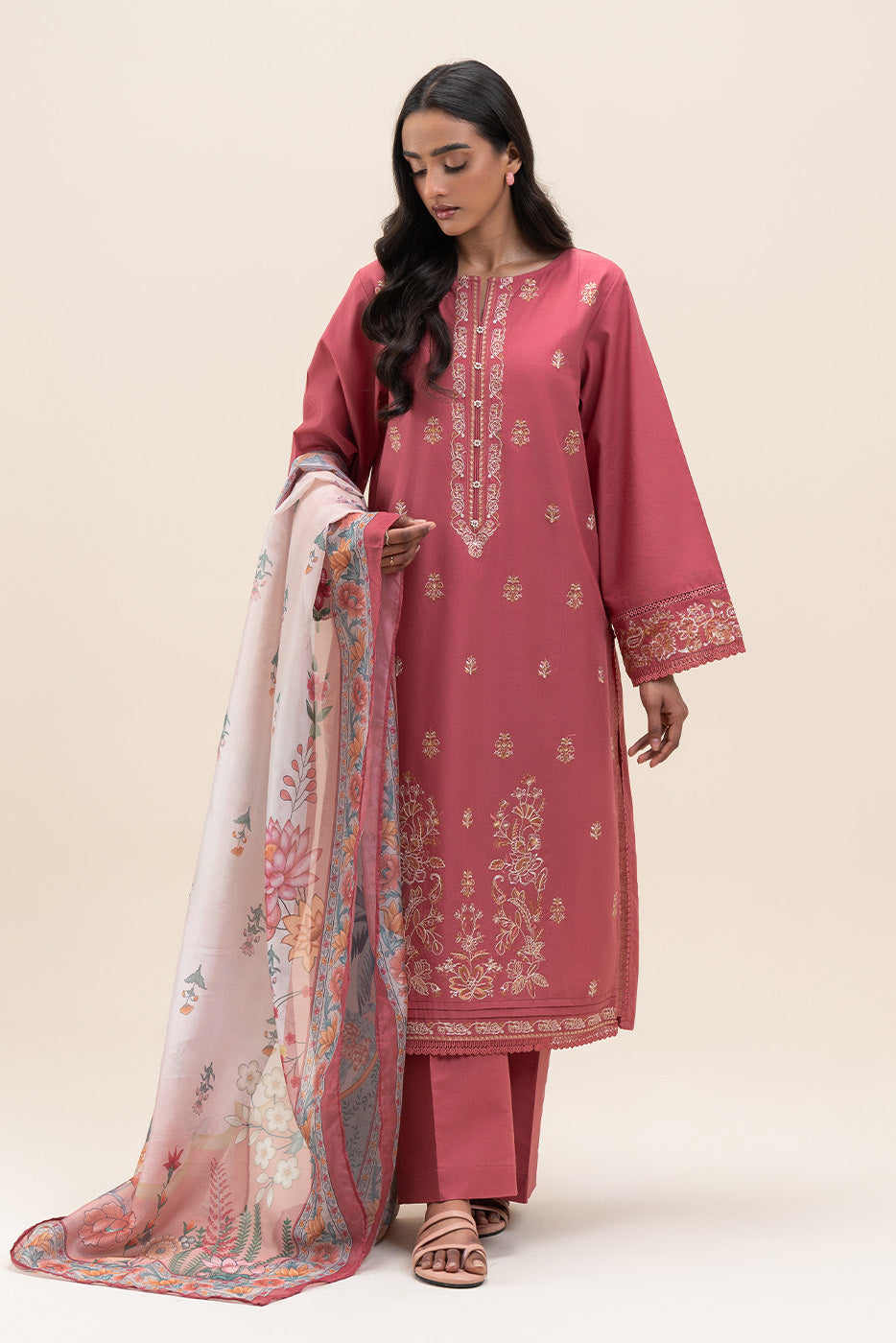 3 PIECE EMBROIDERED LAWN SUIT-FLORET ROUGE (UNSTITCHED)