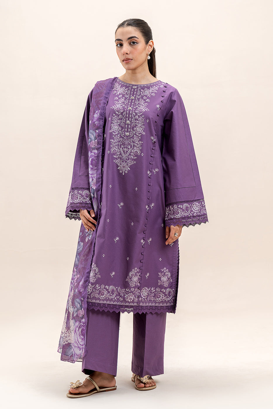 3 PIECE EMBROIDERED LAWN SUIT-FLORAL MAUVE (UNSTITCHED)