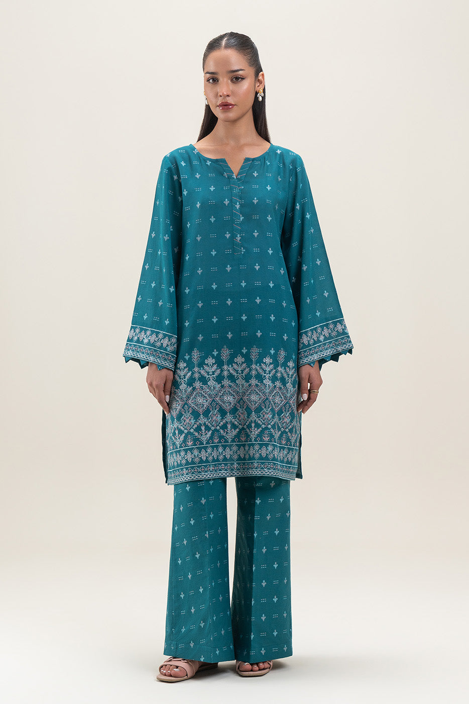 2 PIECE EMBROIDERED JACQUARD SUIT-MIDNIGHT LAGOON (UNSTITCHED)