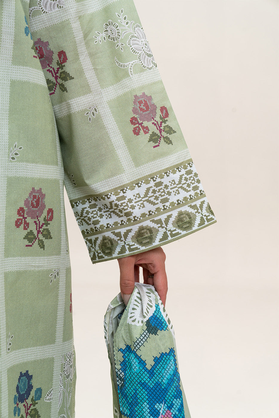 3 PIECE PRINTED LAWN SUIT-SAGE BLOOM (UNSTITCHED)