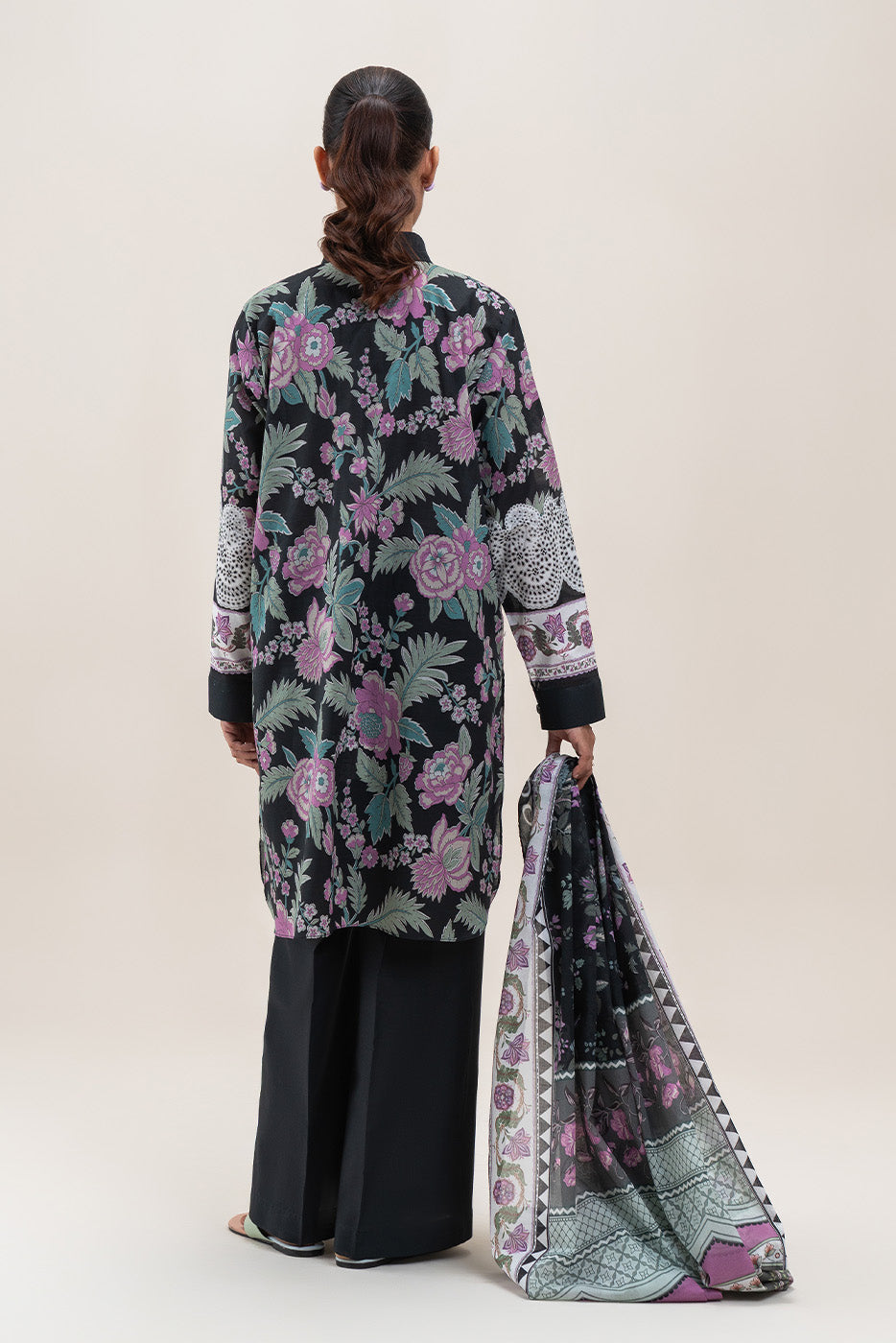 3 PIECE PRINTED LAWN SUIT-RAVEN BLOOM (UNSTITCHED)