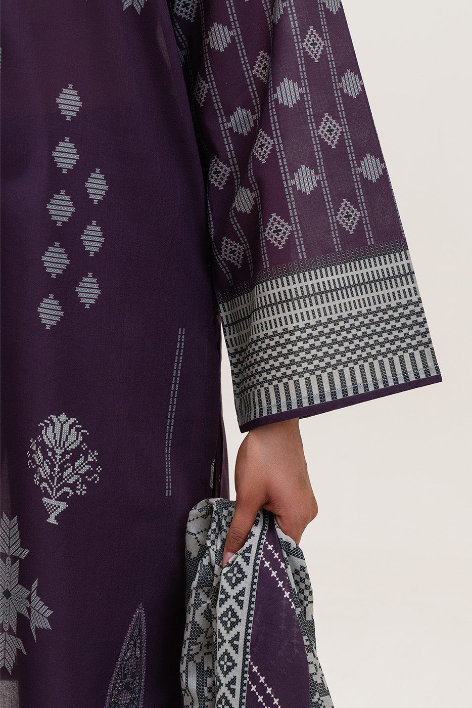 3 PIECE PRINTED LAWN SUIT-VIOLET QUARTZ (UNSTITCHED)