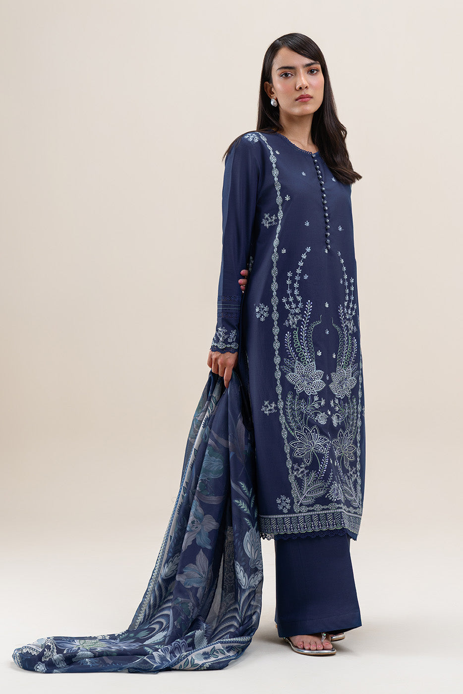 3 PIECE EMBROIDERED LAWN SUIT-PRUSSIAN LUX (UNSTITCHED)